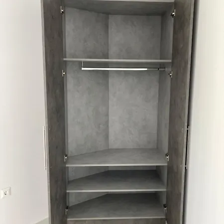 Luka 1 Aparts Polichrono Aparthotel 3*