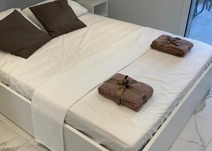 Luka 1 Aparts Polichrono Hotel de apartamente