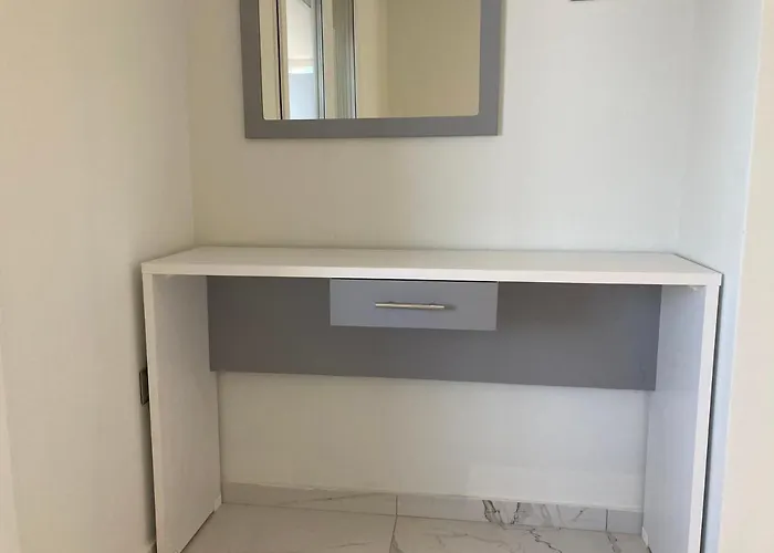 Luka 1 Aparts Polichrono Hotel de apartamente