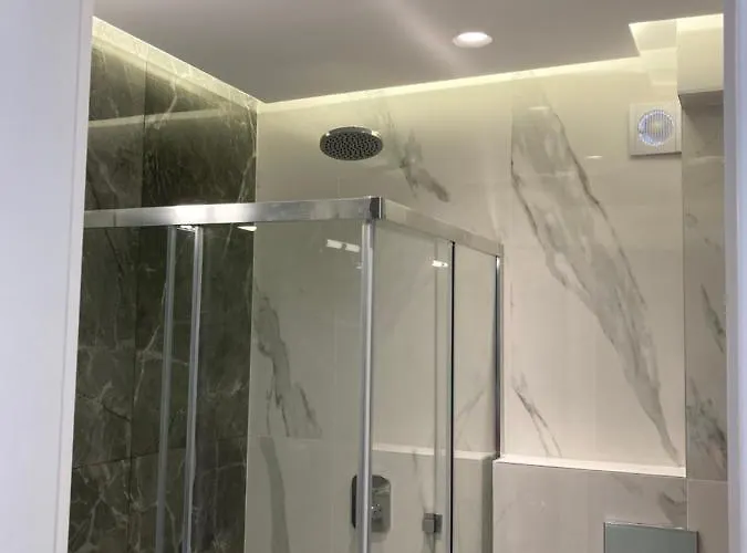 Luka 1 Aparts Polichrono Hotel de apartamente