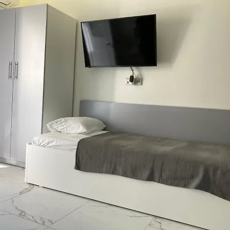 Aparthotel Luka 1 Aparts Polichrono Polychrono