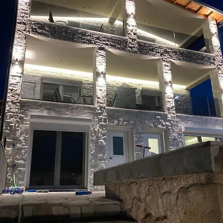 Aparthotel Luka 1 Aparts Polichrono