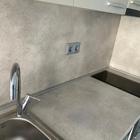 Luka 1 Aparts Polichrono 3* Polychrono