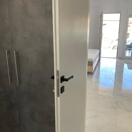 Aparthotel Luka 1 Aparts Polichrono