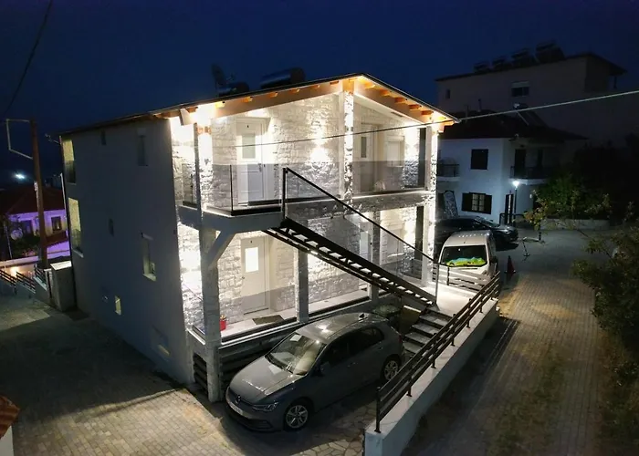 Apartmanhotel Luka 1 Aparts Polichrono 4*