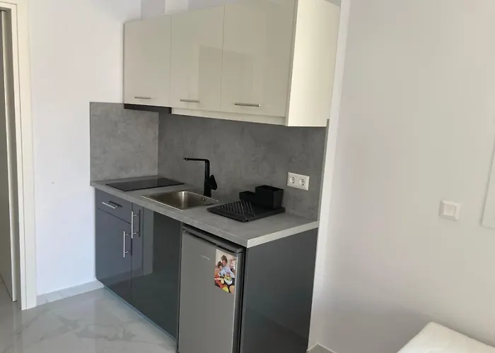 Apartmanhotel Luka 1 Aparts Polichrono 4*